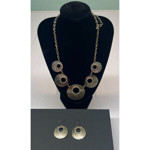 Women's Gold Adjustable Necklace with Matching Earrings (0276)